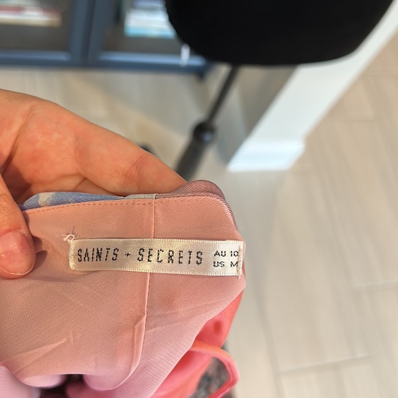 Saints & Secrets dress - Picture 4 of 5